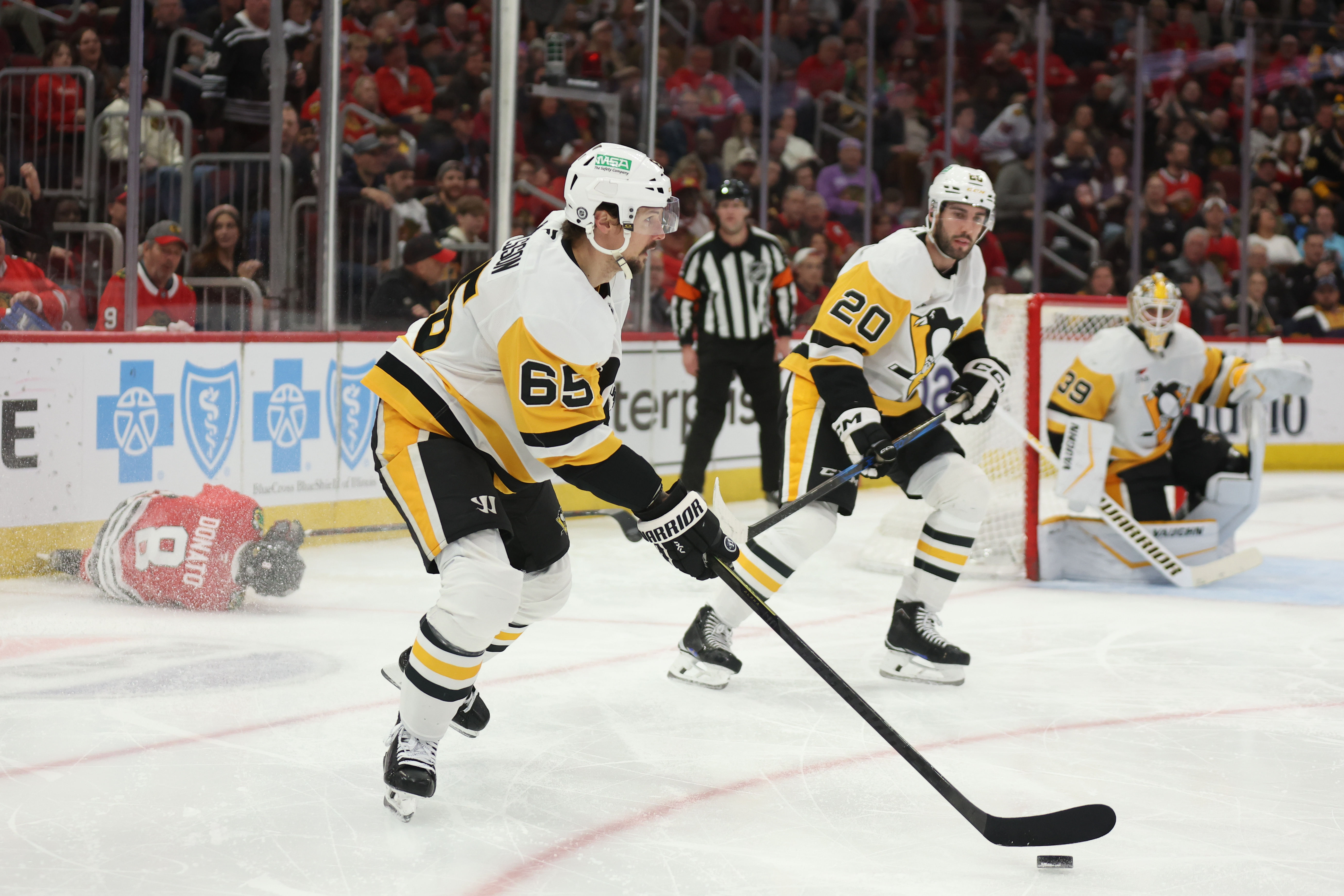 Karlsson has been linked to multiple teams this offseason - Source: Imagn